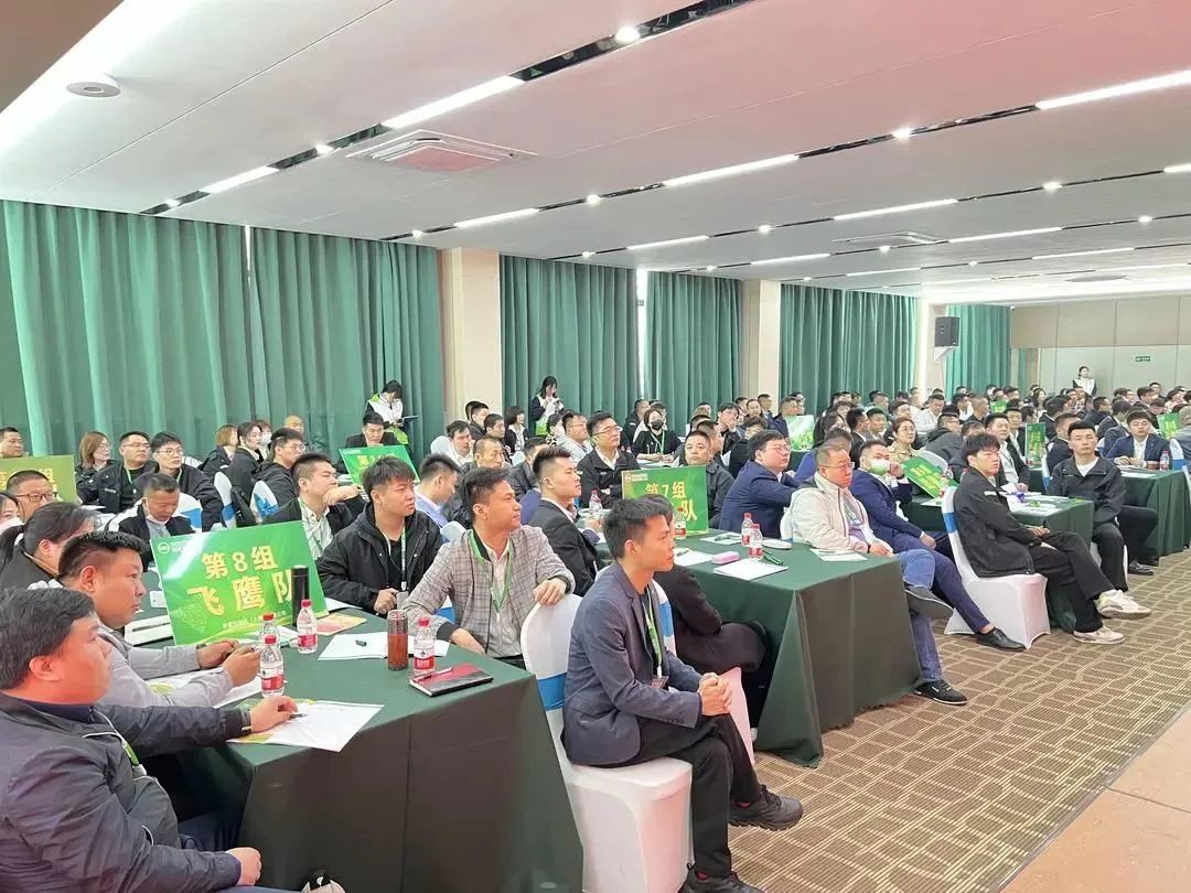 _W(xu)Ժʮȫ(gu)N۾ӢӖ(xn)AMɹ